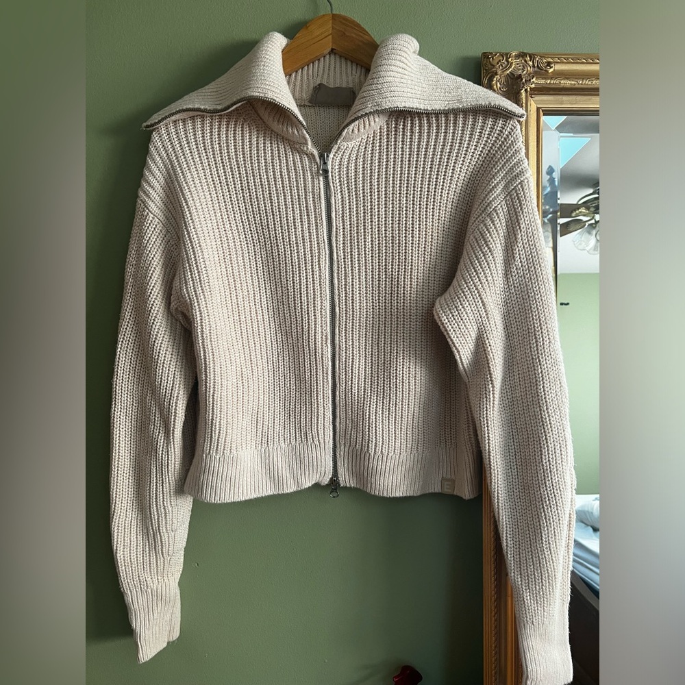 Everlane cream colored zip up